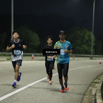 Runner Photo 5840753