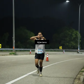Runner Photo 5840773