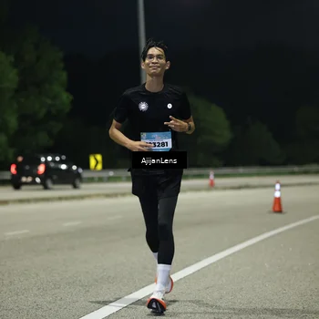 Runner Photo 5840914