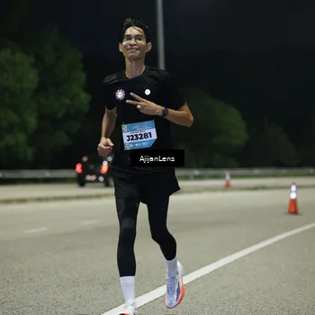 Runner Photo 5840929