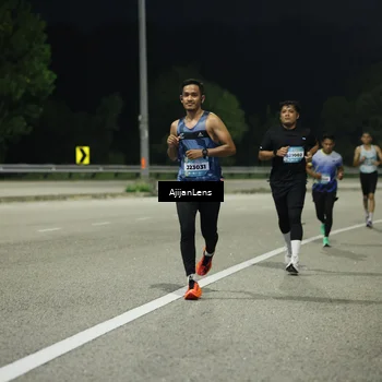 Runner Photo 5840935