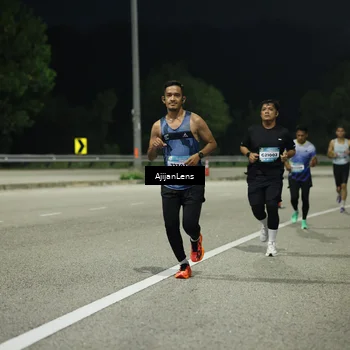 Runner Photo 5840936