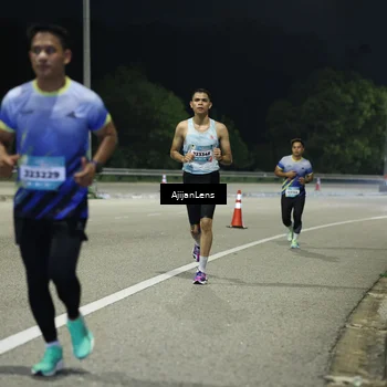 Runner Photo 5840990