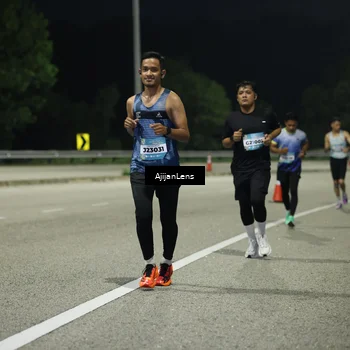 Runner Photo 5841034
