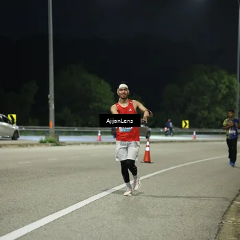 Runner Photo 5841039
