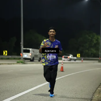 Runner Photo 5841073