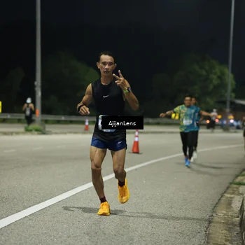 Runner Photo 5841093