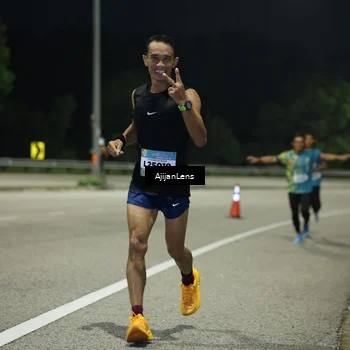 Runner Photo 5841103