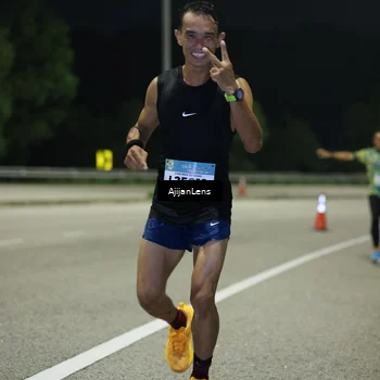 Runner Photo 5841117
