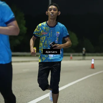 Runner Photo 5841140
