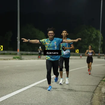Runner Photo 5841151