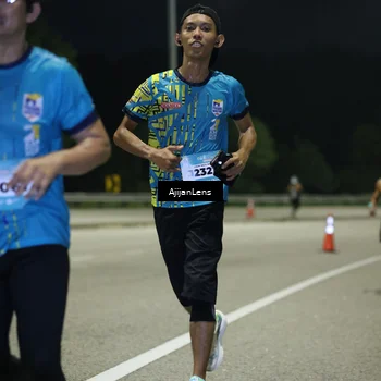 Runner Photo 5841174