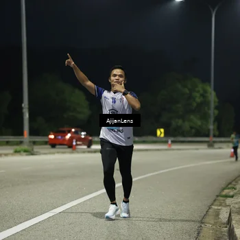 Runner Photo 5841275