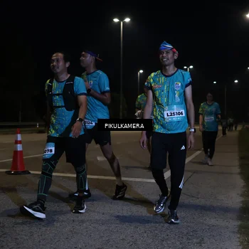 Runner Photo 5841309