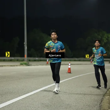 Runner Photo 5841312
