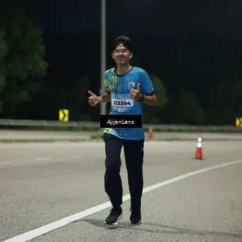 Runner Photo 5841353