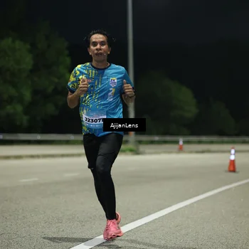 Runner Photo 5841844