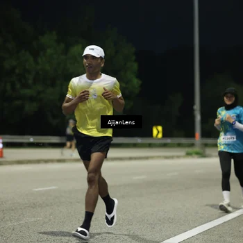 Runner Photo 5841869