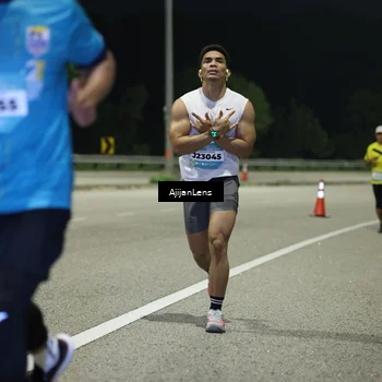 Runner Photo 5841987
