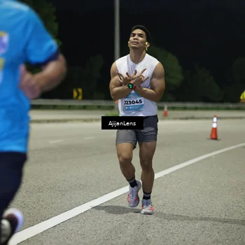 Runner Photo 5842010