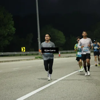 Runner Photo 5842112