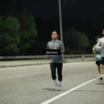 Runner Photo 5842149