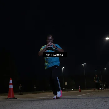 Runner Photo 5842154