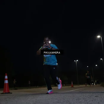 Runner Photo 5842155