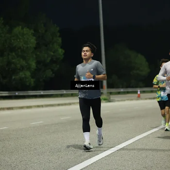 Runner Photo 5842165