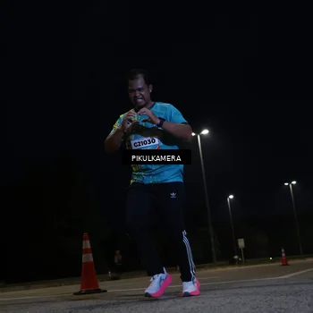 Runner Photo 5842207