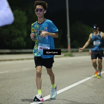 Runner Photo 5842213