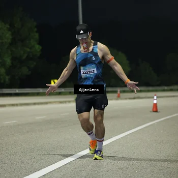 Runner Photo 5842223