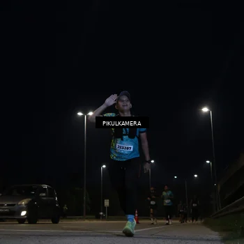 Runner Photo 5842240