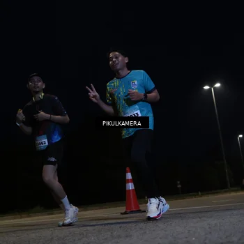 Runner Photo 5842345