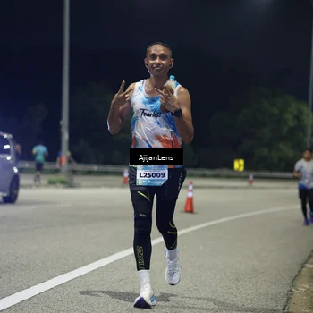 Runner Photo 5842411