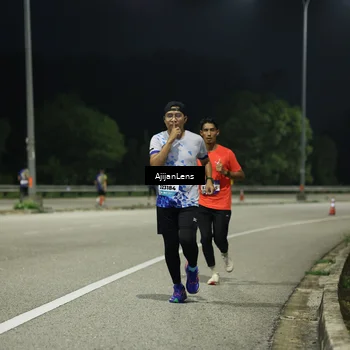 Runner Photo 5842435