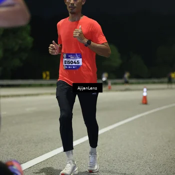 Runner Photo 5842512