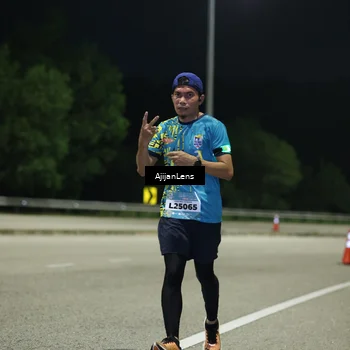 Runner Photo 5842565