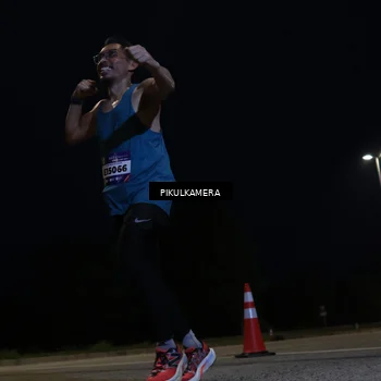 Runner Photo 5842588
