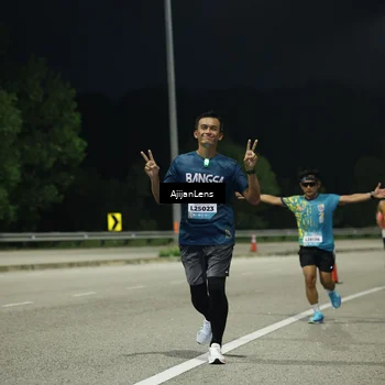 Runner Photo 5842691