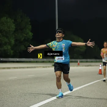 Runner Photo 5842692