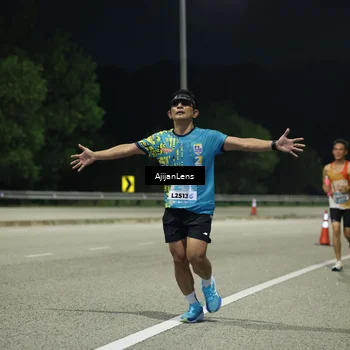 Runner Photo 5842727