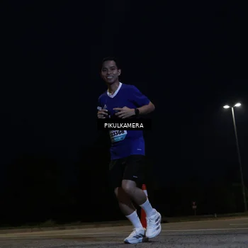 Runner Photo 5842815
