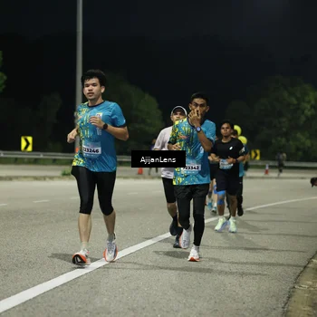 Runner Photo 5842896