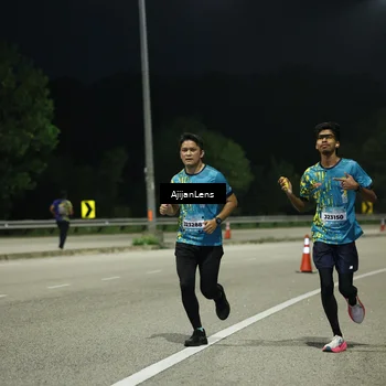 Runner Photo 5843053