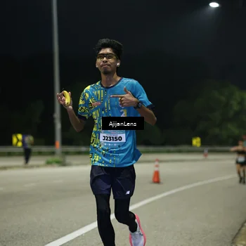 Runner Photo 5843076