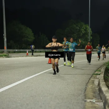Runner Photo 5843085