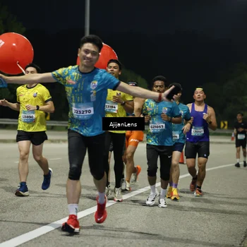 Runner Photo 5843254