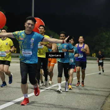 Runner Photo 5843259