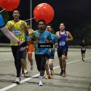 Runner Photo 5843285